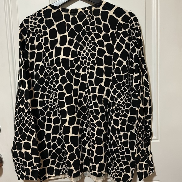 Liz Claiborne New York V neck  Pullover - Picture 2 of 10